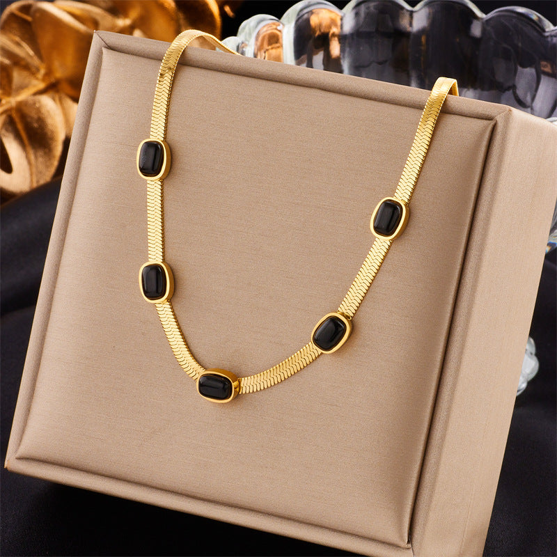 Noir Luxe Chain Necklace –18K Gold Black Stone Jewellery