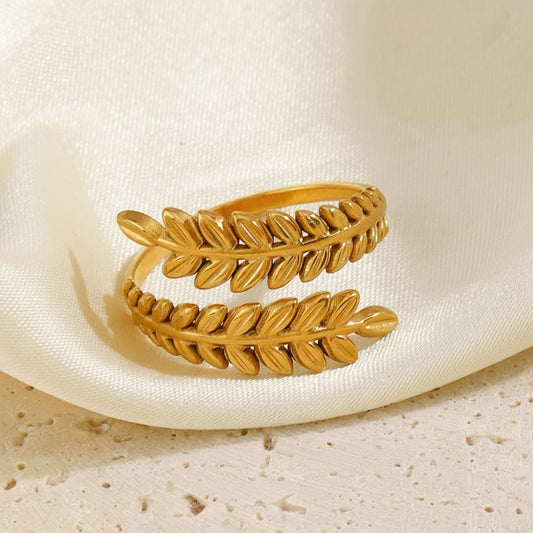 Laurel Leaf Ring